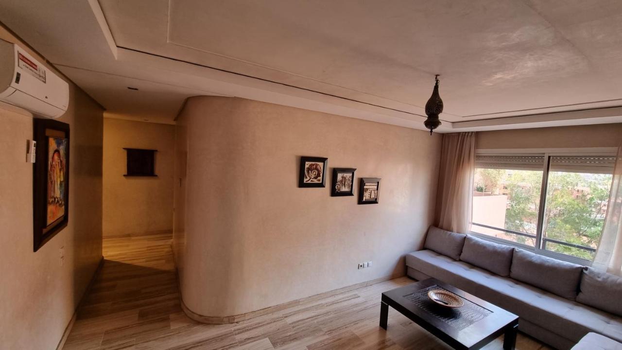 Apartment Superbe Marrakech 2 Avec Piscine, En Plein Centre A 3min De Guelliz, De La Gare *