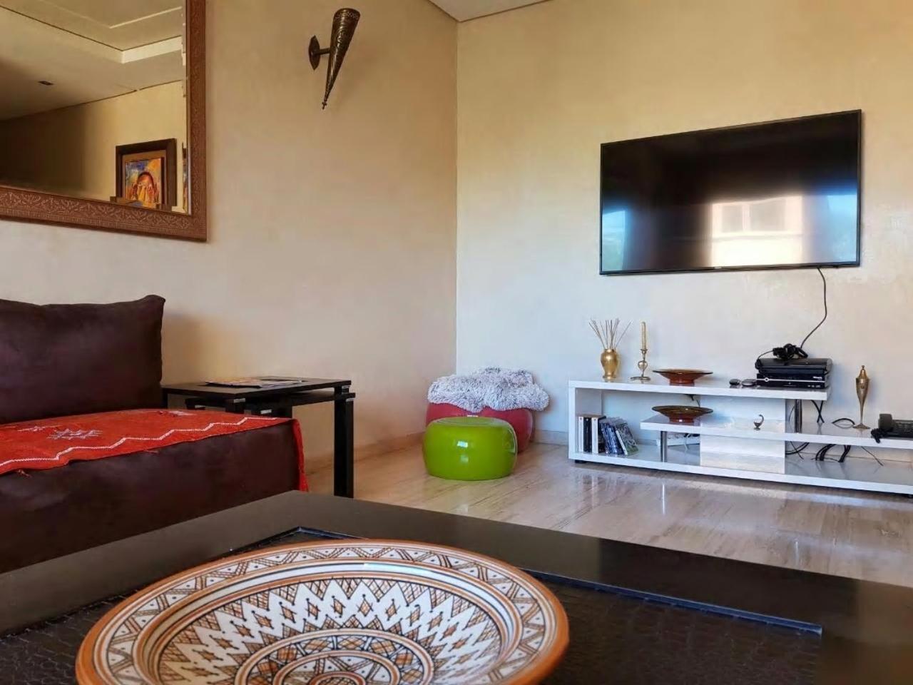 Superbe Marrakech 2 Avec Piscine, En Plein Centre A 3min De Guelliz, De La Gare Apartamento